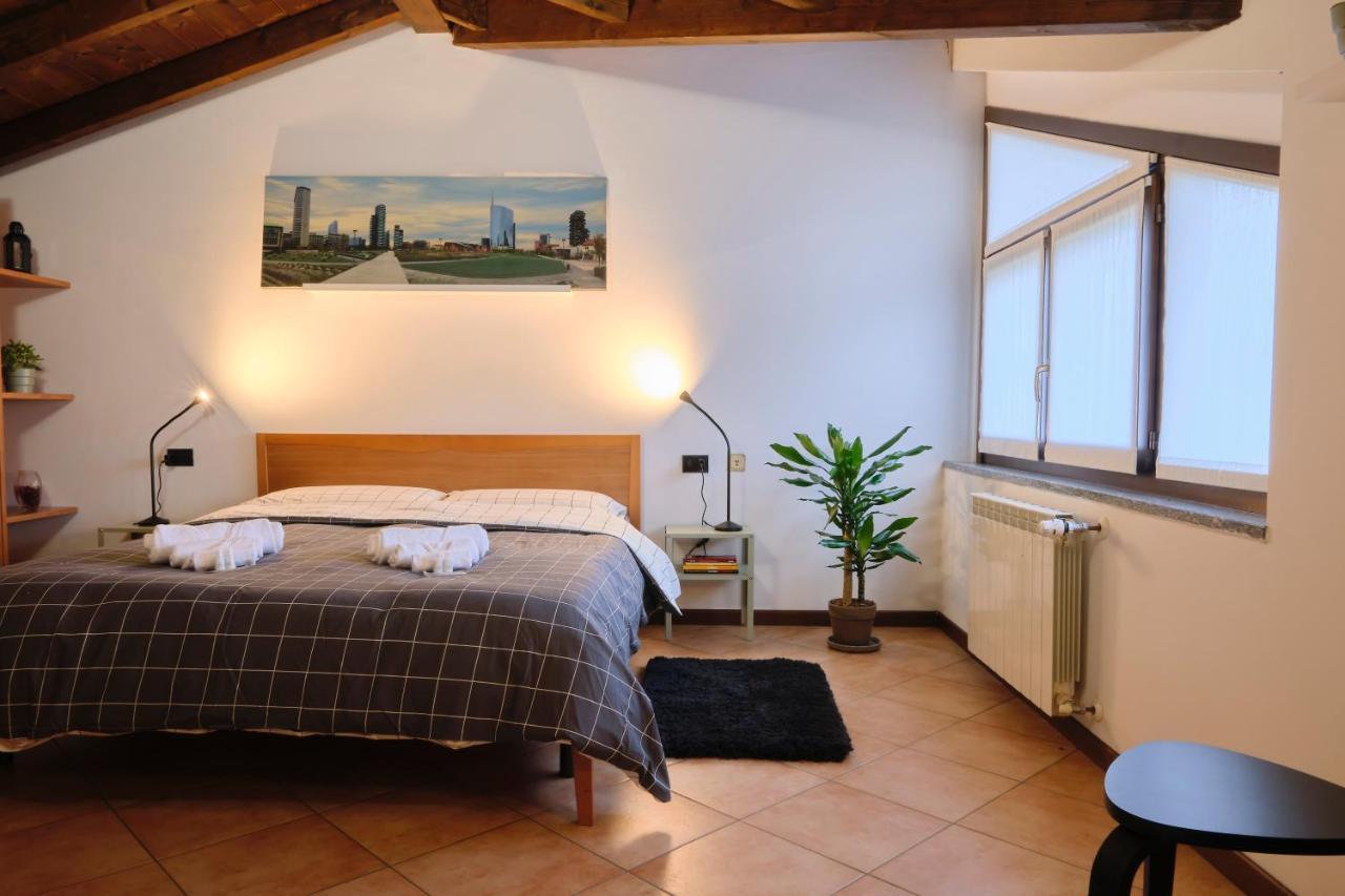 10' From Malpensa Casa Moderna, Netflix & Wi-Fi Apartment Casorate Sempione Exterior photo